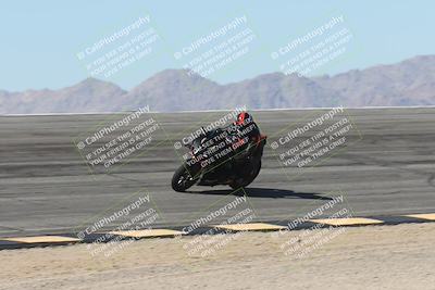 media/Oct-13-2025-Moto Forza (Mon) [[a66d839500]]/4-C Group/Session 2 (Bowl)/